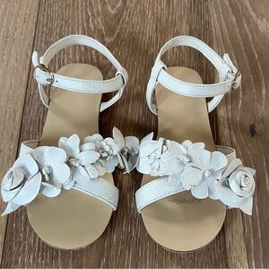 EUC Janie and Jack Flower Sandals